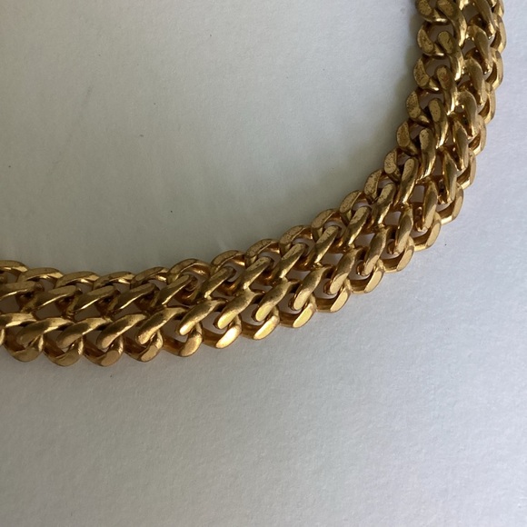 Vintage Monet Gold Tone Chunky Doubled Link Collar Choker Necklace Y2K 80s - Picture 3 of 11